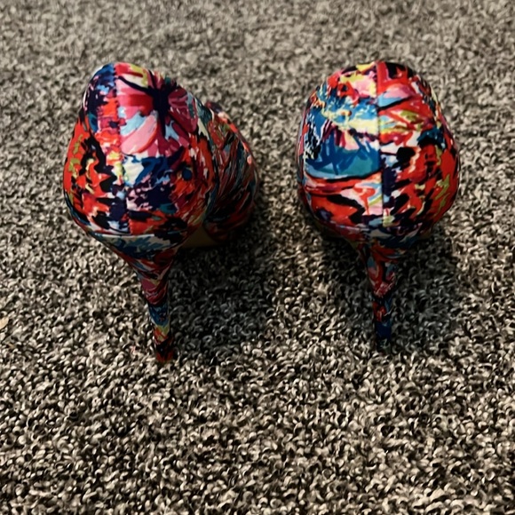 Multicolored satin heels size 9 1/2 - Picture 4 of 5